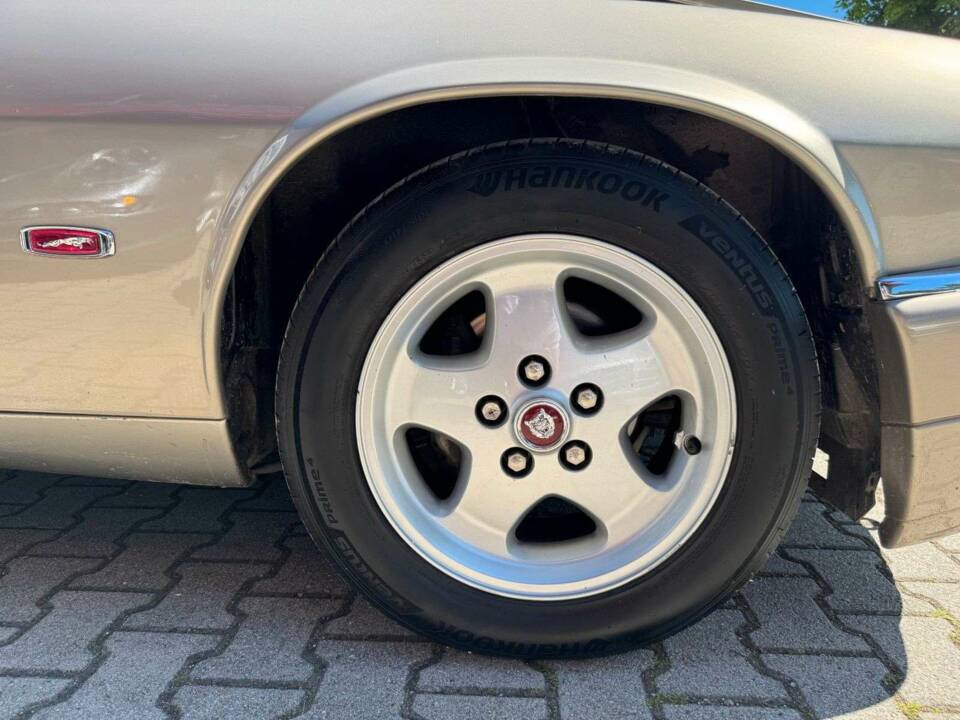 Immagine 11/20 di Jaguar XJS 4.0 (1995)