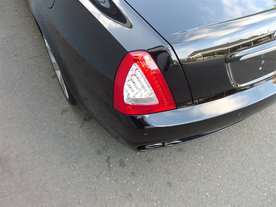 Bild 36/98 von Maserati Quattroporte S 4.7 (2010)