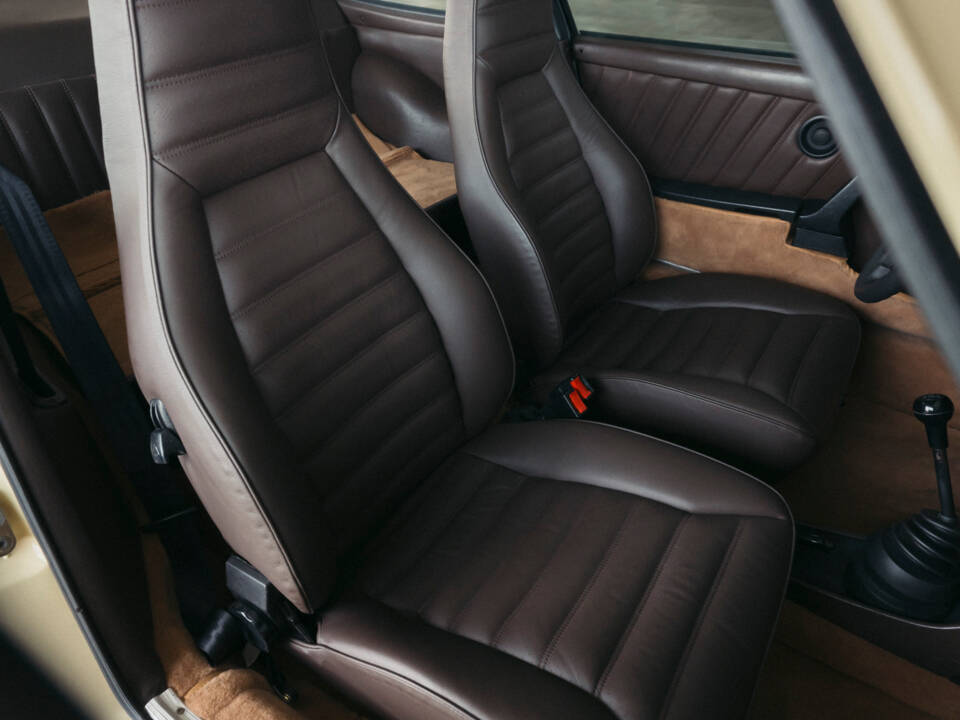 Bild 33/107 von Porsche 911 SC 3.0 (1978)