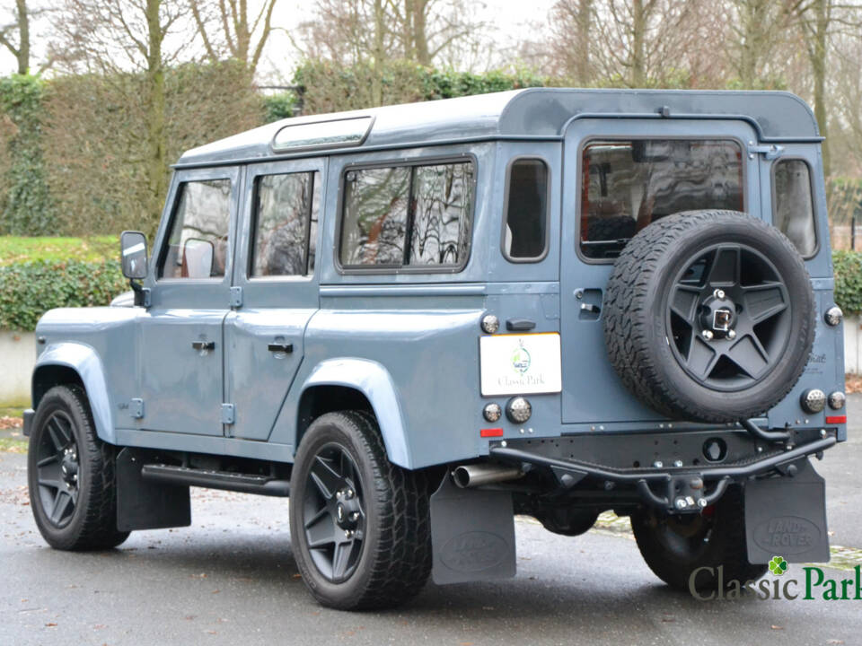 Imagen 3/50 de Land Rover Defender Tophat (2007)