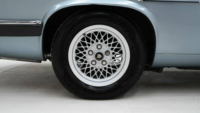 Bild 15/15 von Jaguar XJS 5.3 V12 (1990)