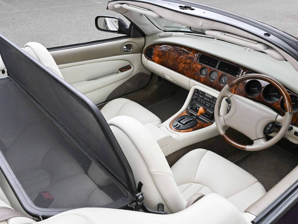 Afbeelding 5/50 van Jaguar XKR (1998)