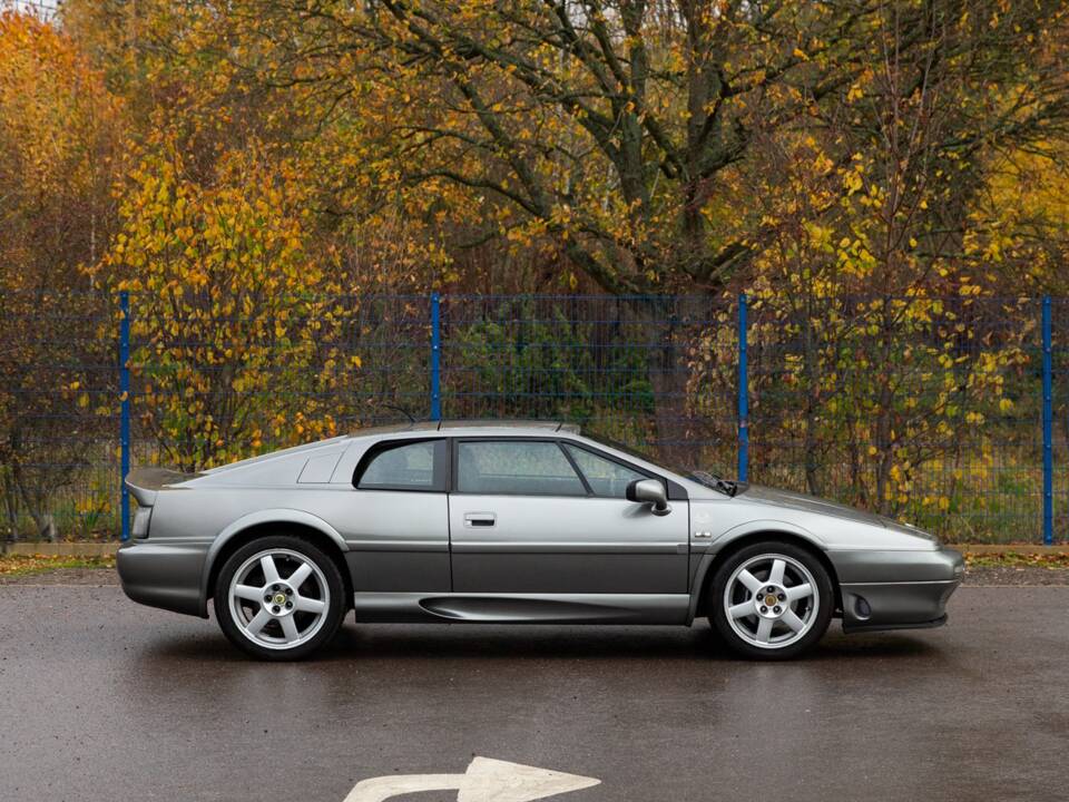 Image 18/50 of Lotus Esprit GT3 (1998)