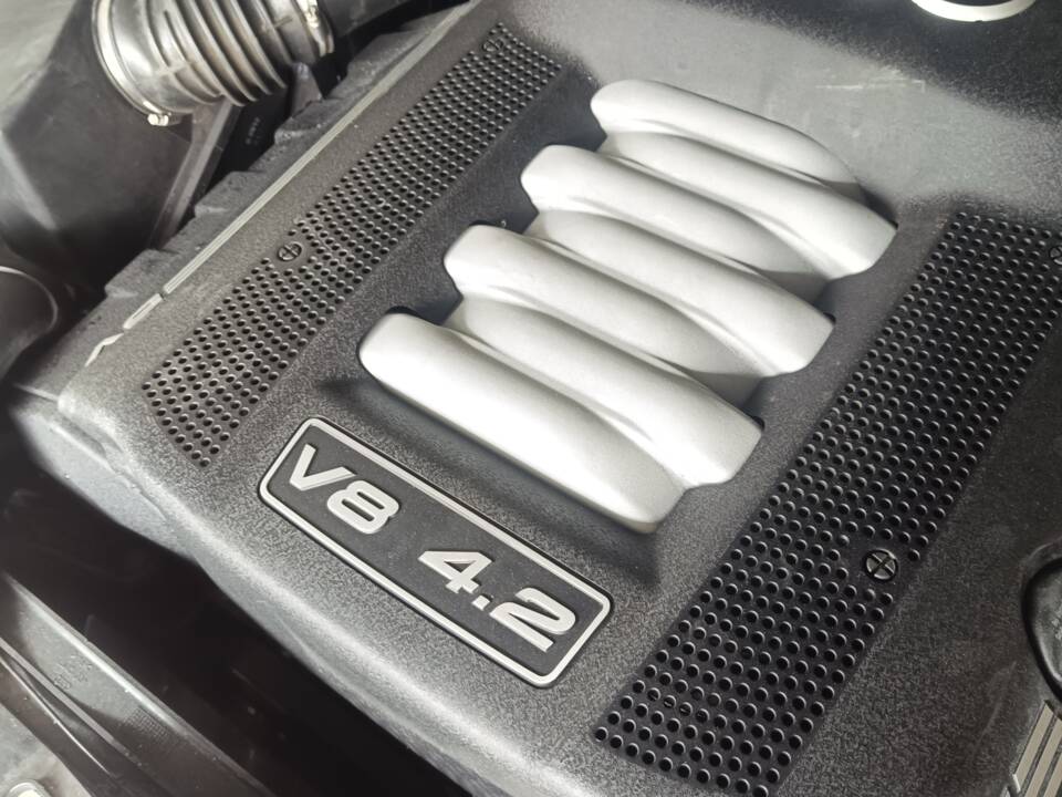 Bild 20/25 von Audi A8 4.2 quattro (2001)