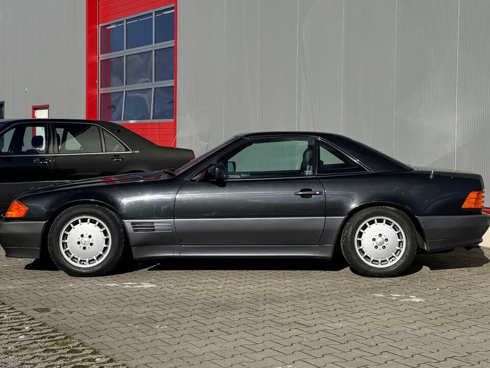 Imagen 3/36 de Mercedes-Benz 300 SL-24 (1992)