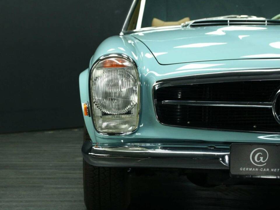 Bild 32/50 von Mercedes-Benz 280 SL (1971)