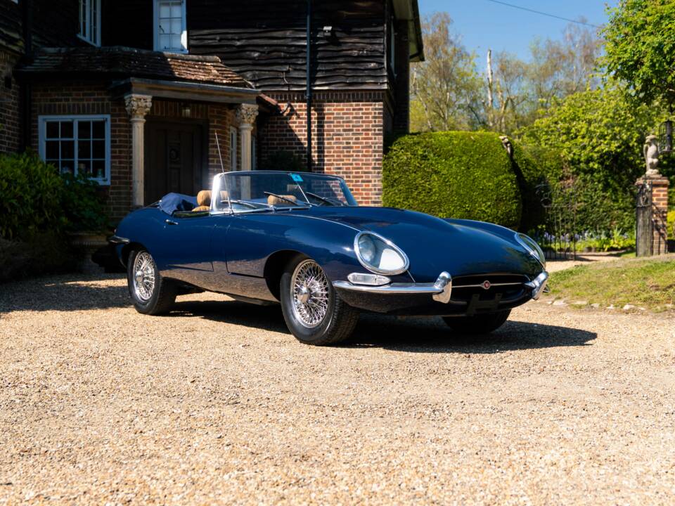 Bild 17/50 von Jaguar XK-E (1967)