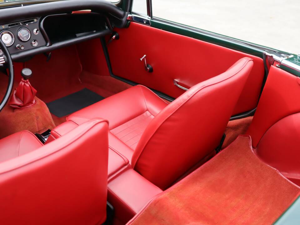 Image 22/50 of Sunbeam Alpine Mk IV (1965)