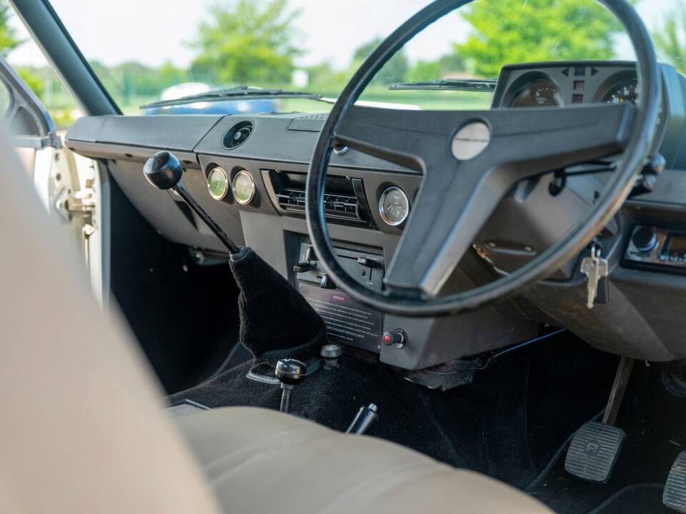 Immagine 18/41 di Land Rover Range Rover Classic 3.5 (1971)