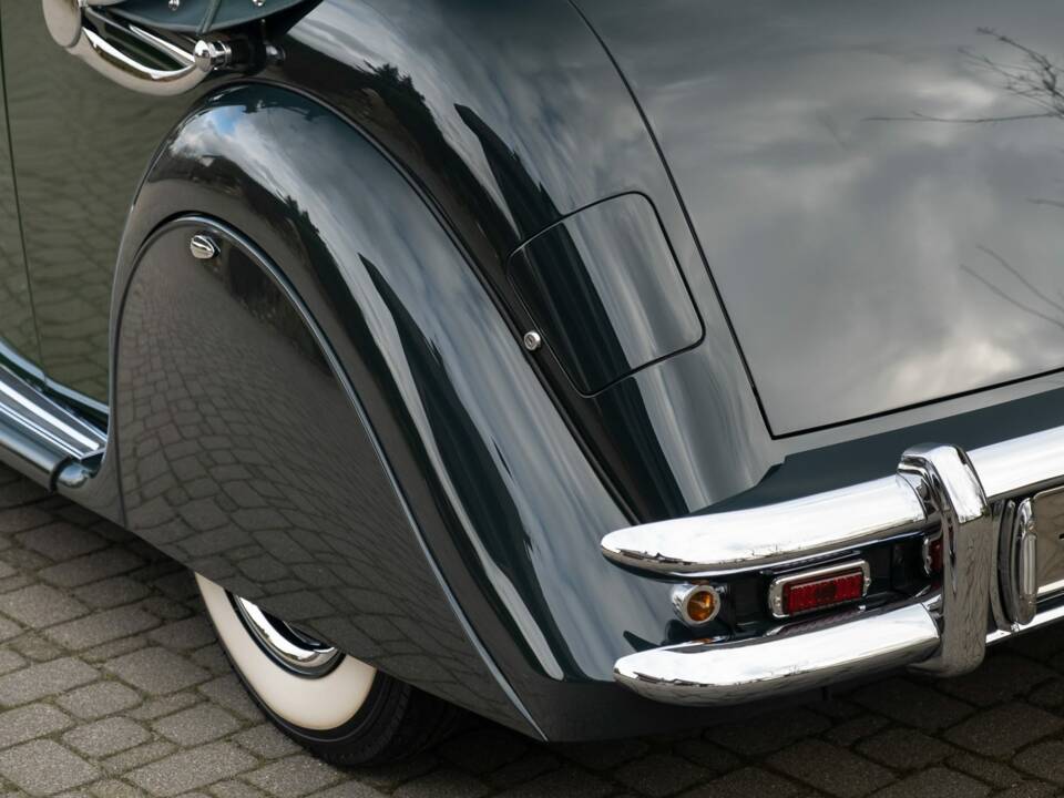 Bild 17/74 von Jaguar Mk V  3.5 Liter (1951)