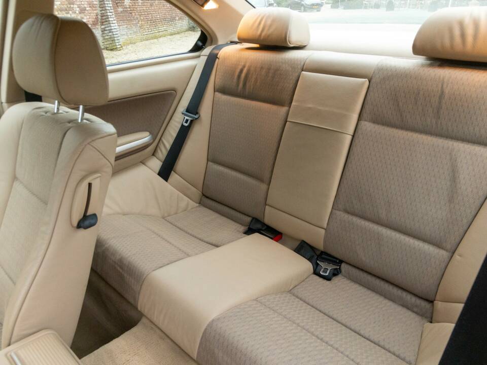 Bild 46/50 von BMW 323Ci (2001)