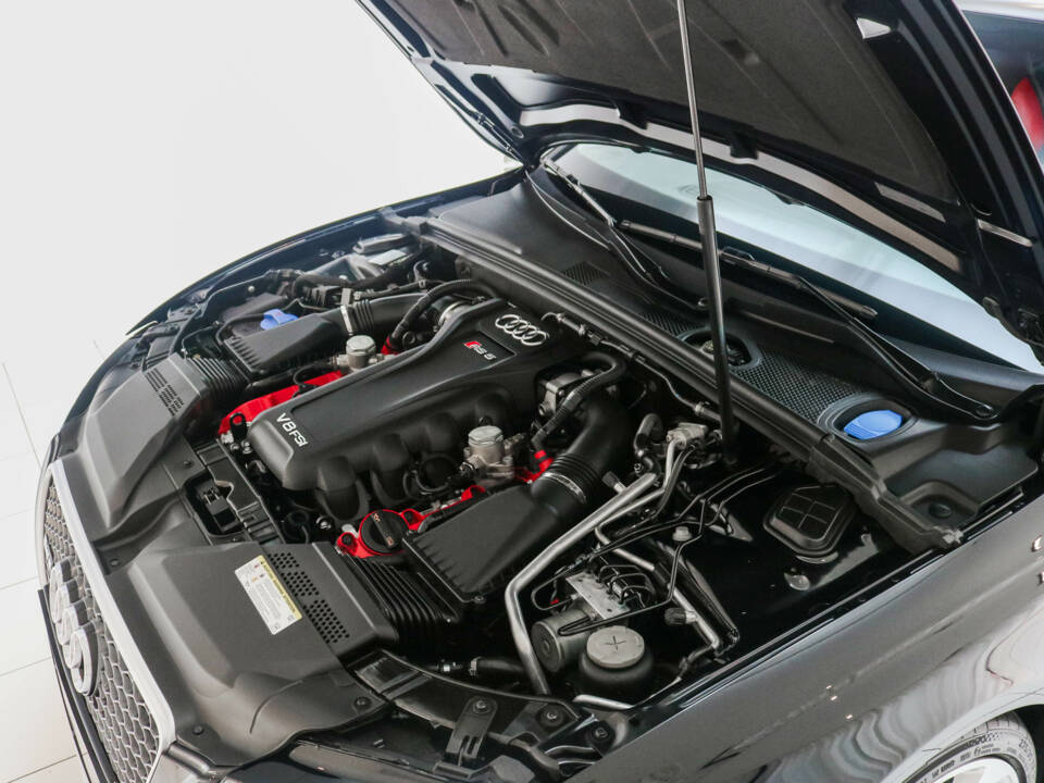 Image 10/13 de Audi RS5 (2011)