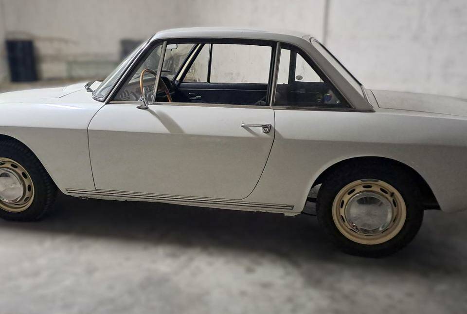 Image 19/31 of Lancia Fulvia Coupe (1966)
