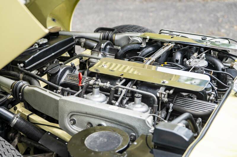 Image 47/50 de Jaguar Type E V12 (1973)