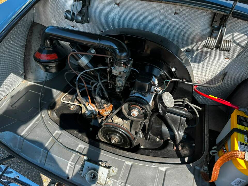 Image 28/48 of Volkswagen Karmann Ghia 1200 (1958)