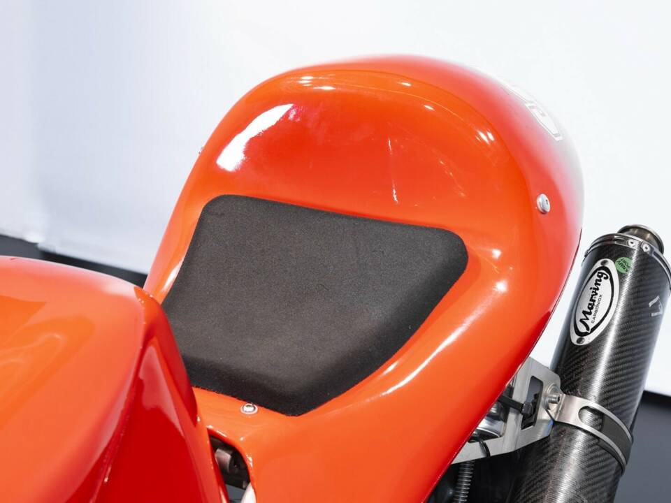 Imagen 40/50 de Ducati ST2 (1999)
