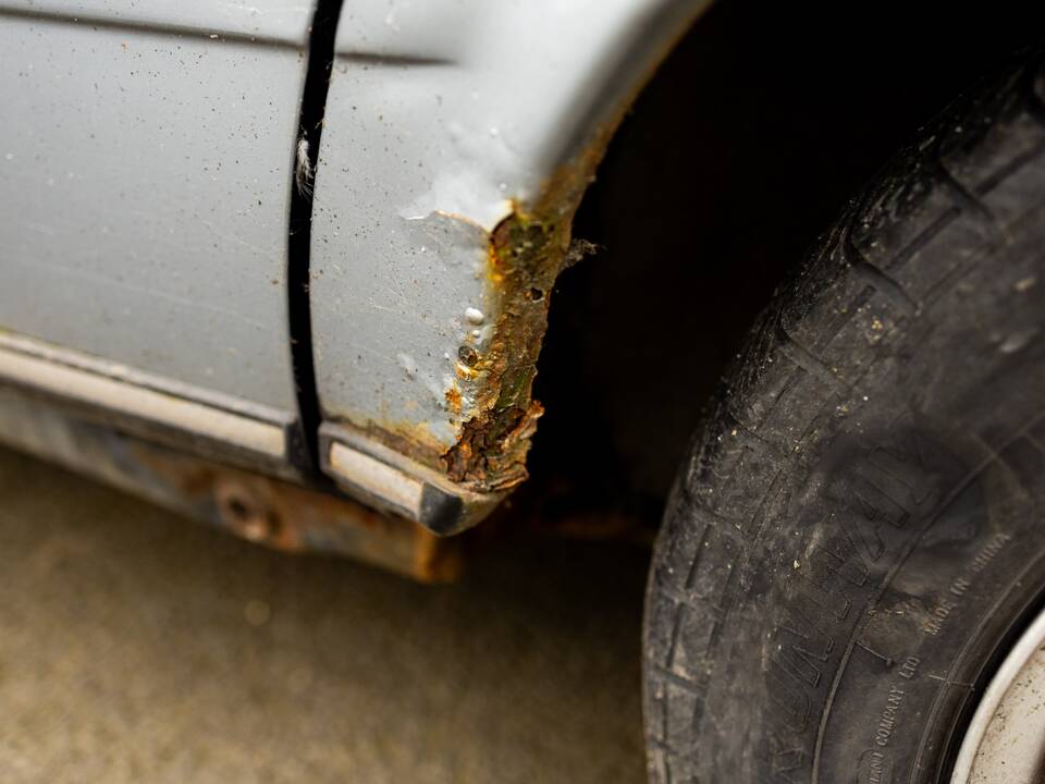 Bild 27/50 von Mercedes-Benz 280 TE (1983)