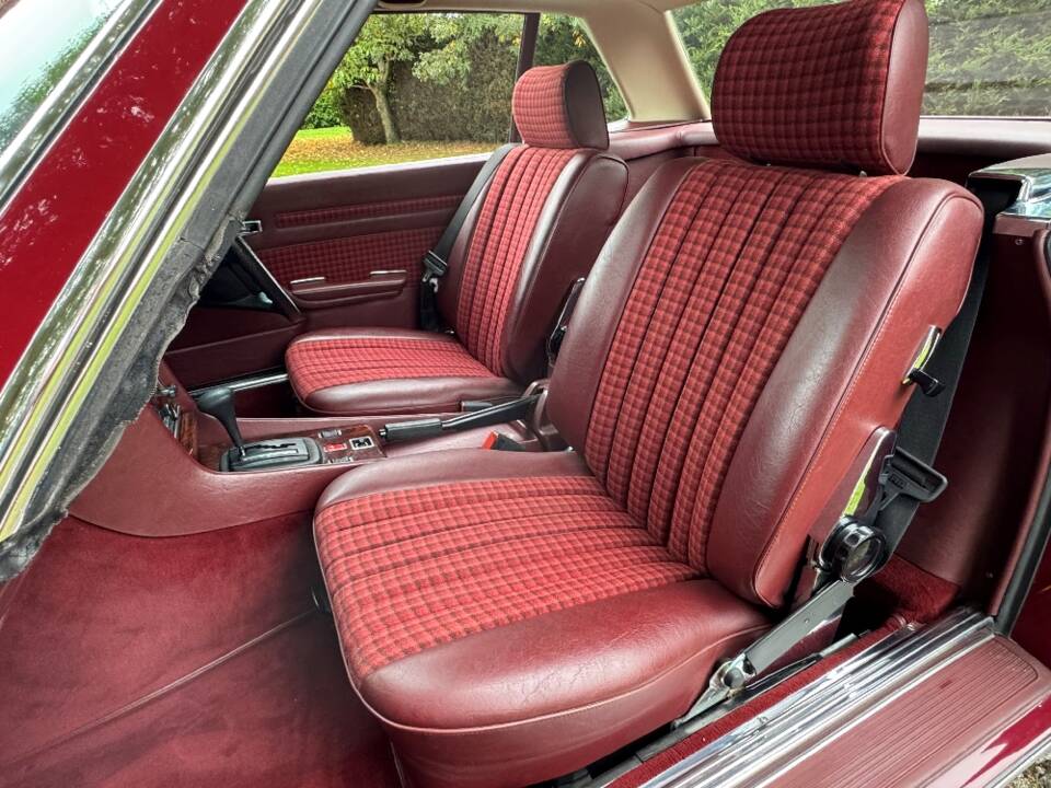 Immagine 22/29 di Mercedes-Benz 280 SL (1985)