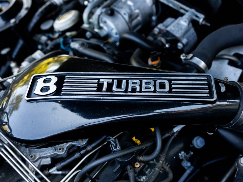 Image 36/50 of Bentley Continental R (1993)