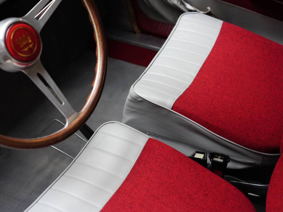 Image 49/100 of Saab 96 (1964)