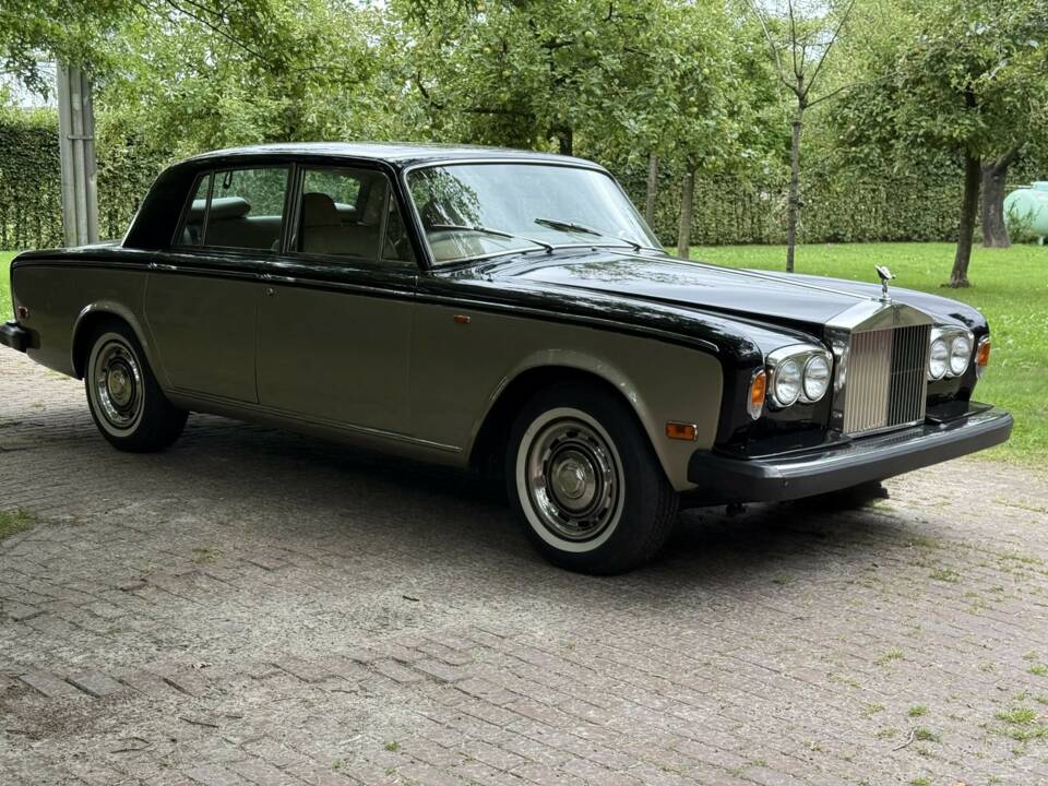 Bild 3/17 von Rolls-Royce Silver Shadow II (1976)