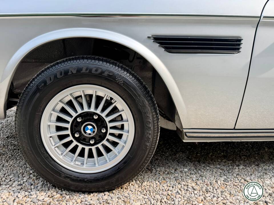 Bild 14/51 von BMW 3,0 CSi (1975)