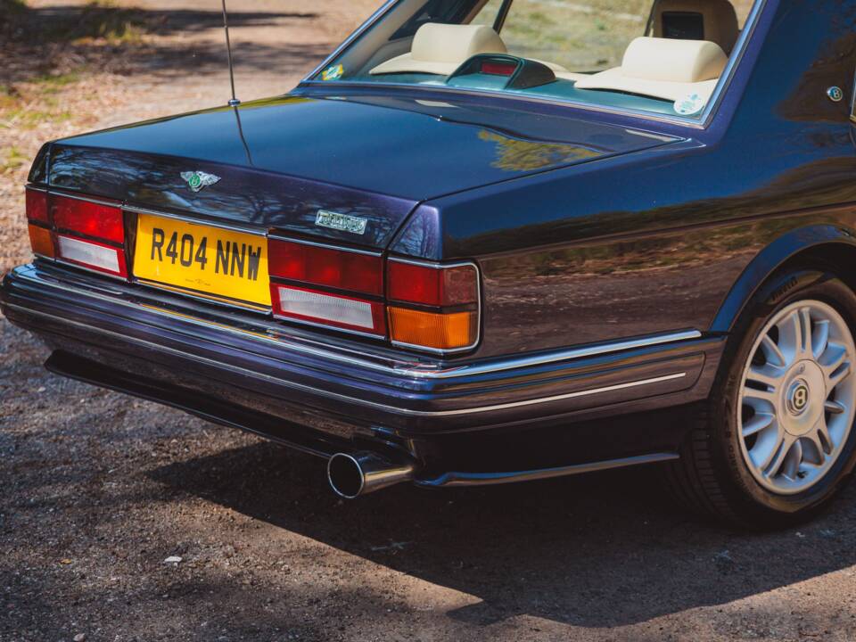Bild 29/50 von Bentley Brooklands R Mulliner (1998)