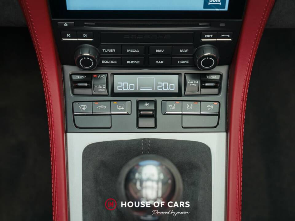 Image 22/25 of Porsche 718 Boxster Spyder (2020)