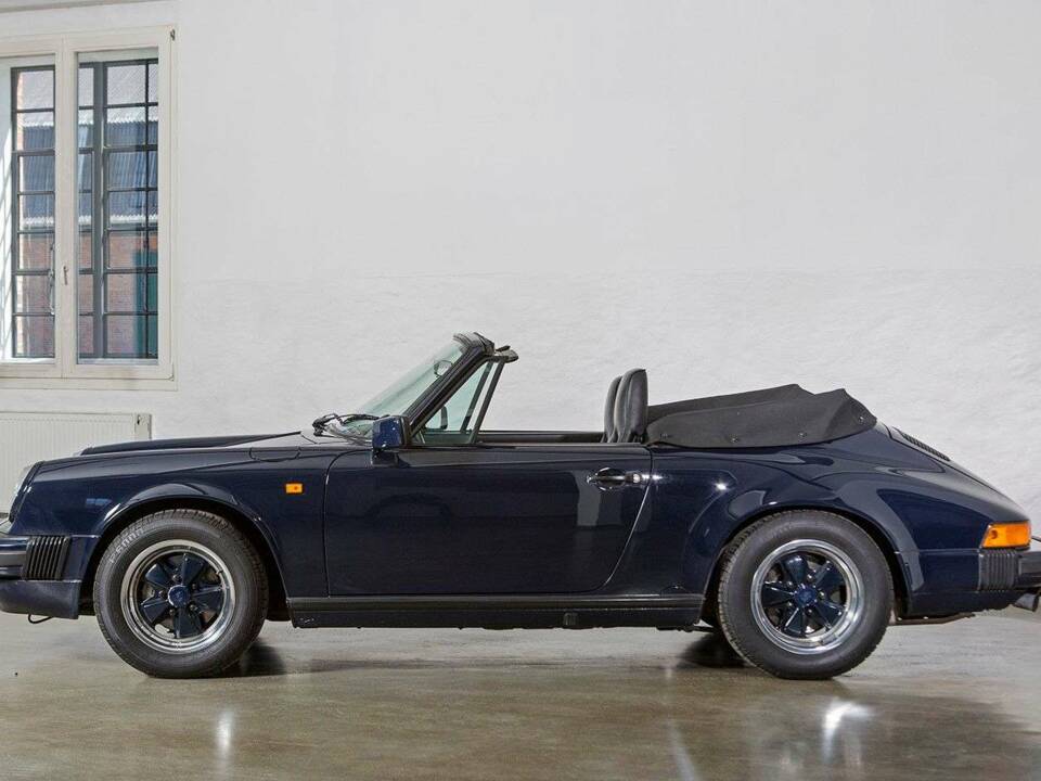 Bild 9/36 von Porsche 911 Carrera 3.2 (1987)