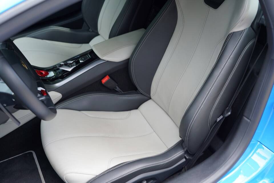 Image 7/10 of Lamborghini Huracán LP 610-4 (2016)