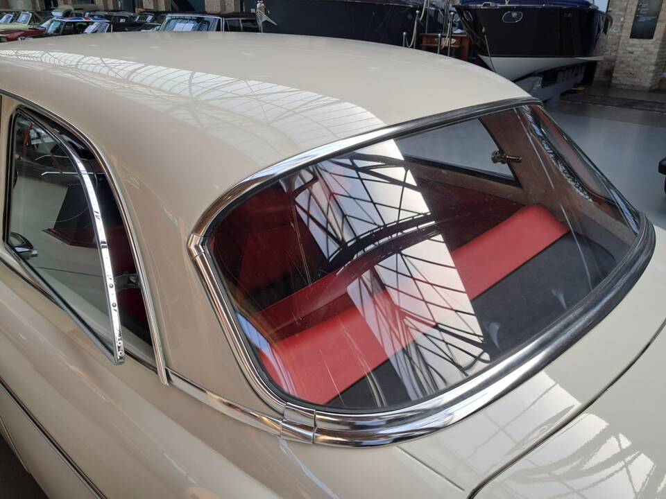 Bild 16/53 von Volvo P 121 (1962)