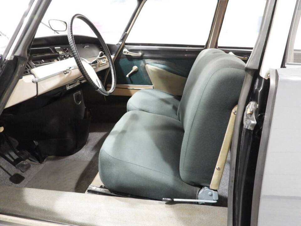 Immagine 5/14 di Citroën ID 19 (1965)