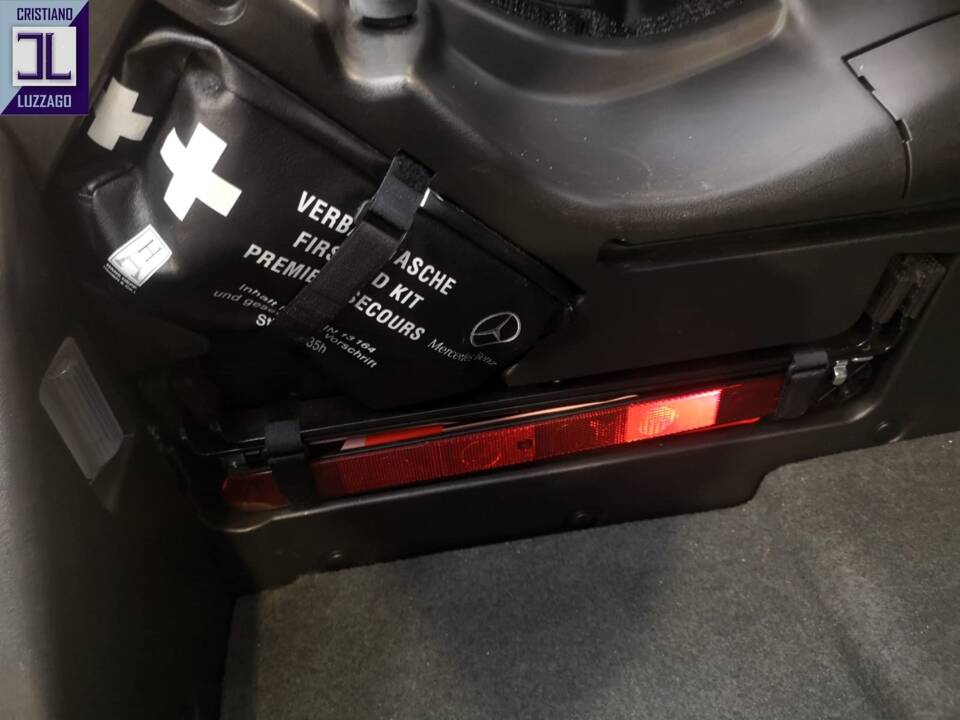 Image 56/72 de Mercedes-Benz SLK 200 Kompressor (2003)