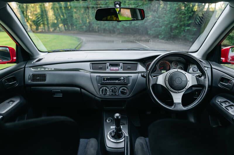 Image 16/50 of Mitsubishi Lancer Evolution FQ-300 (2003)