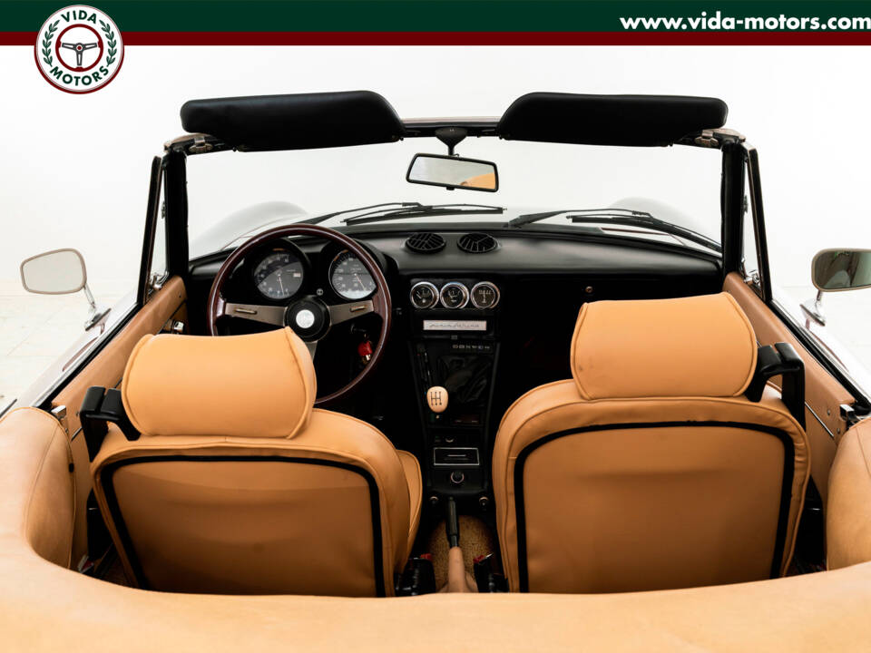 Bild 8/15 von Alfa Romeo 1600 Spider (1981)