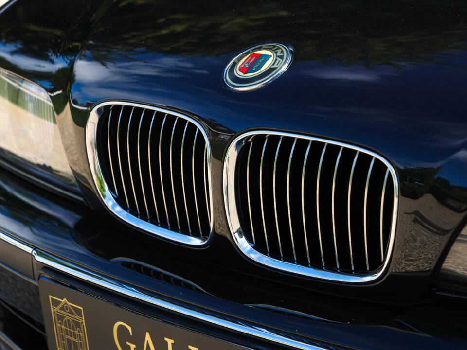 Bild 23/50 von ALPINA B10 V8 Touring (1998)