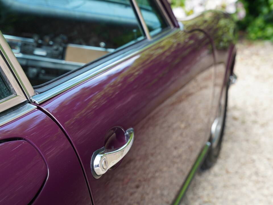 Image 16/50 of Porsche 911 2.4 T "Oilflap" (1972)