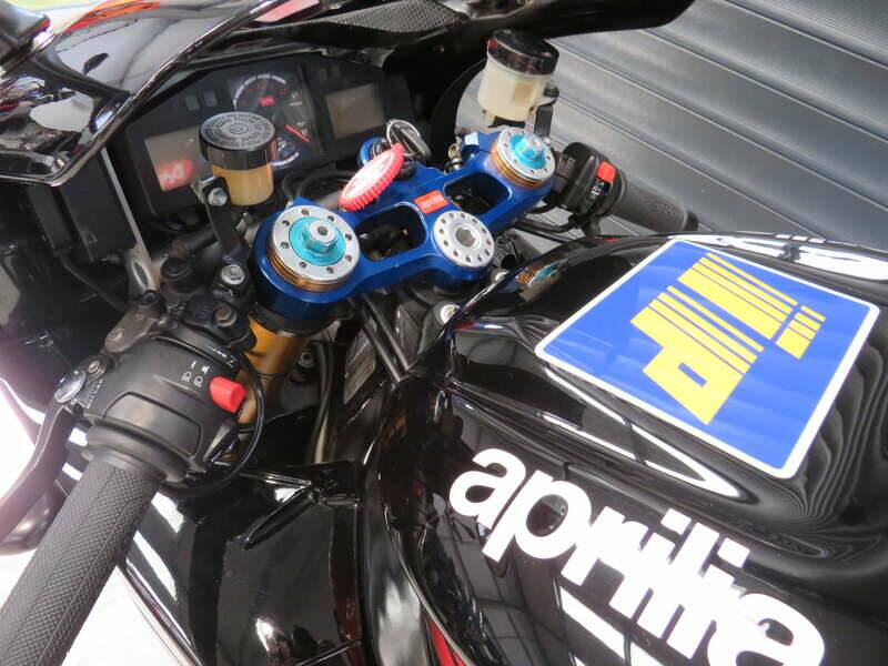 Afbeelding 13/41 van Aprilia DUMMY (2003)