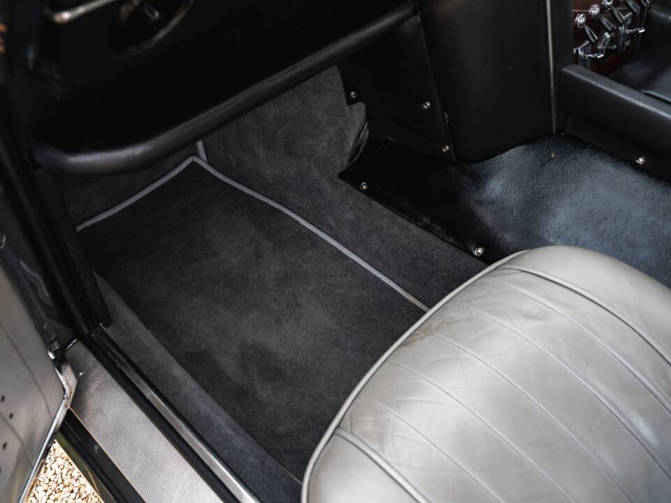 Bild 25/43 von Jensen FF (1969)