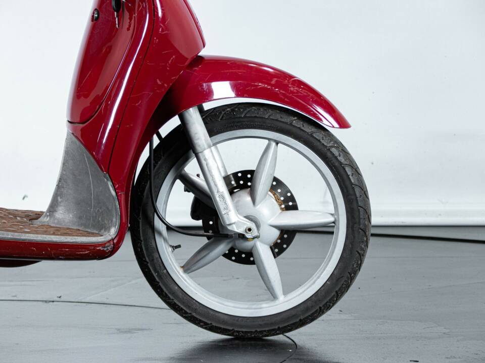 Bild 28/50 von Aprilia Scarabeo 50 (1994)