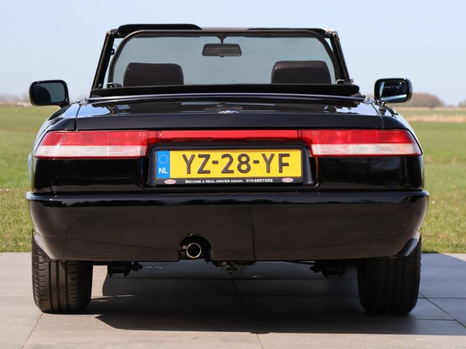 Afbeelding 14/50 van Alfa Romeo 2.0 Spider (1991)