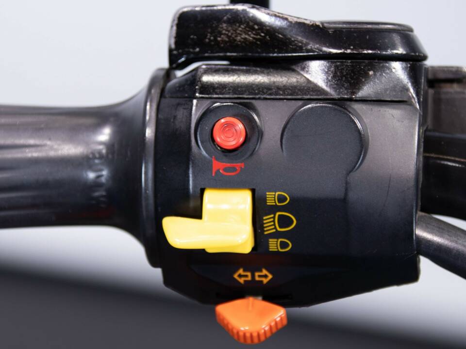 Image 11/50 of BMW R 80 GS (1988)