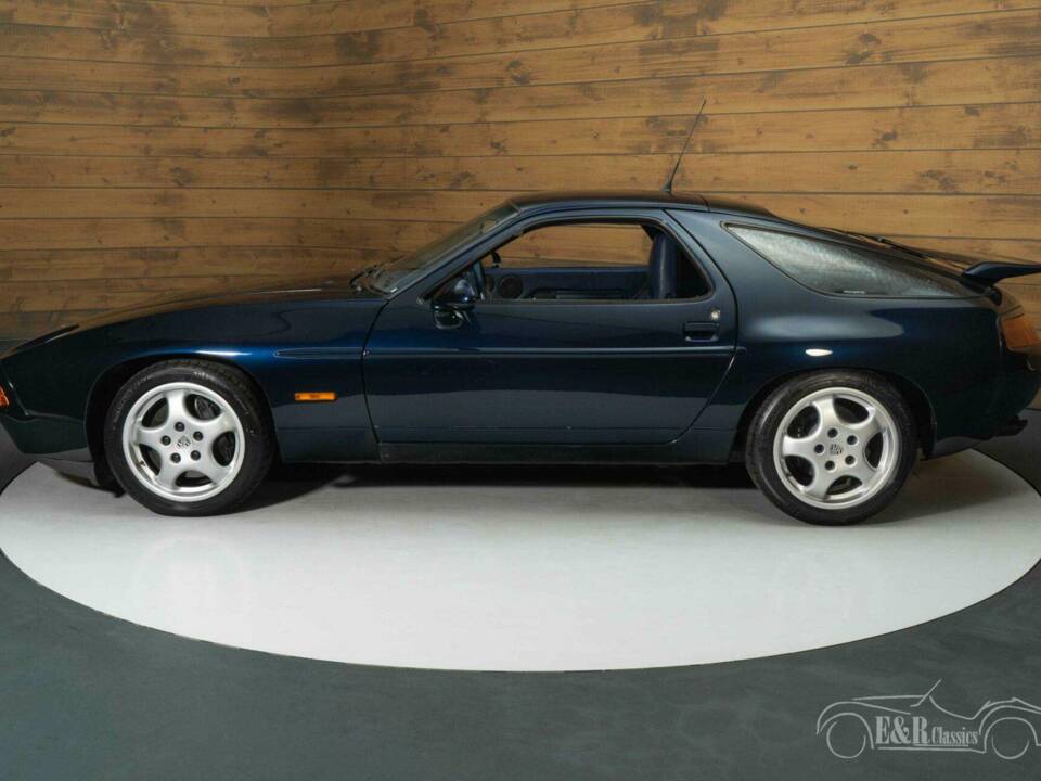 Imagen 6/19 de Porsche 928 GTS (1992)