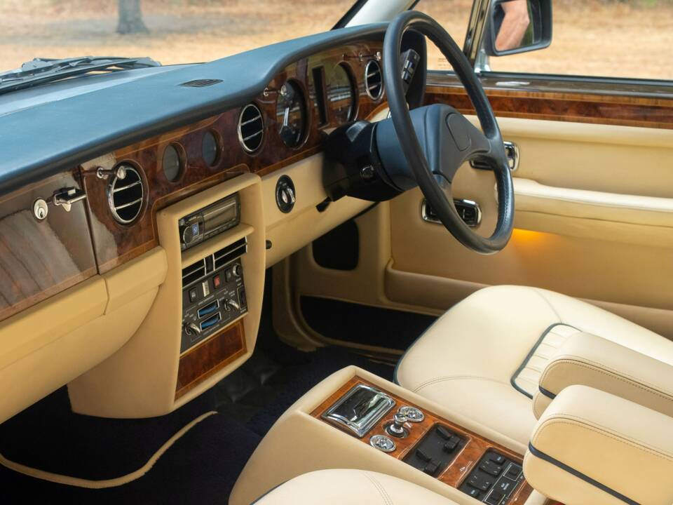 Imagen 5/22 de Rolls-Royce Silver Spirit II (1990)