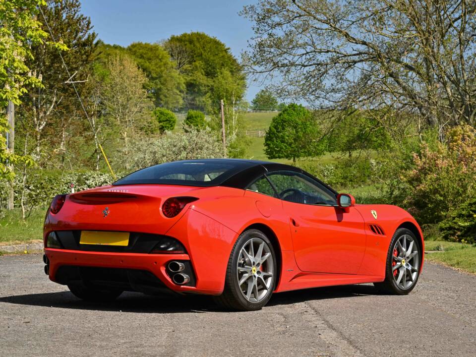 Afbeelding 18/50 van Ferrari California (2011)