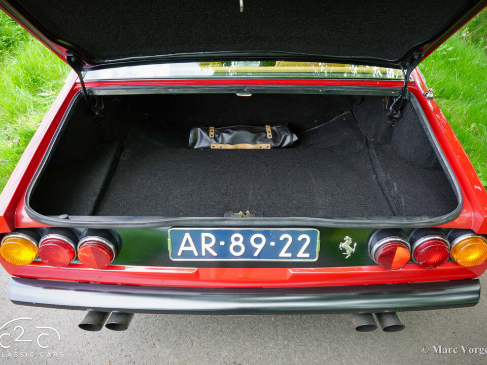 Image 70/80 of Ferrari 365 GTC&#x2F;4 (1972)