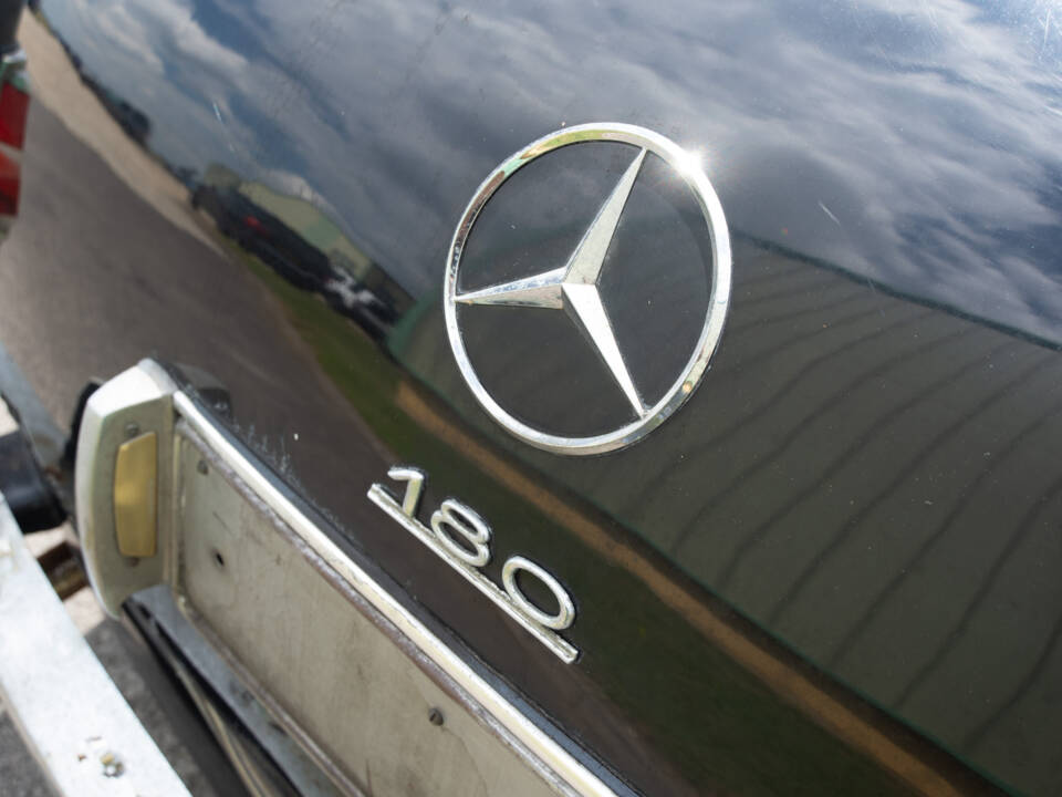 Image 26/30 of Mercedes-Benz 180 (1955)