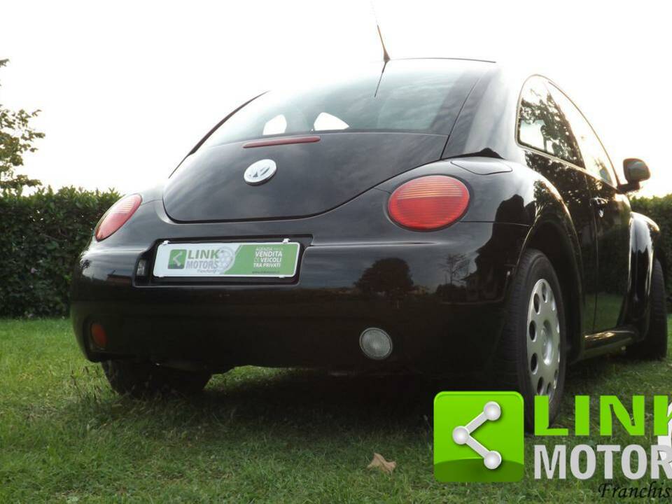 Afbeelding 5/10 van Volkswagen New Beetle 1.9 TDI (2000)