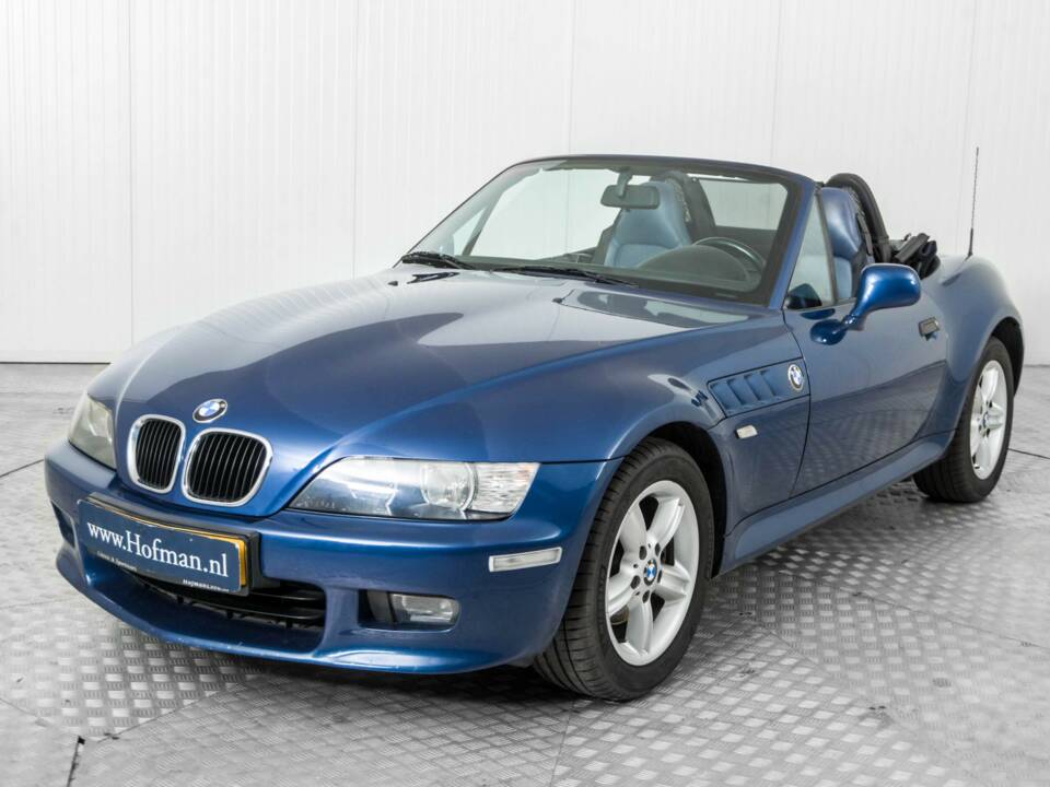 Image 17/50 of BMW Z3 2.2i (2001)