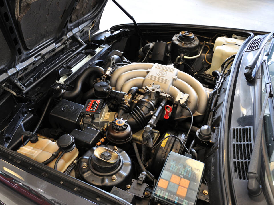 Imagen 5/40 de BMW 325ix (1989)